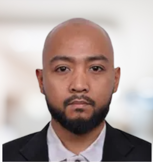 Dr Mohamad Izzat Arslan Che Ros